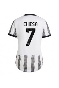 Fotbalové Dres Juventus Federico Chiesa #7 Dámské Domácí Oblečení 2022-23 Krátký Rukáv